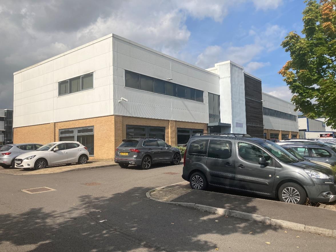 Modern Office Building, De-Clare Business Park, Caerphilly, CF83 3HU